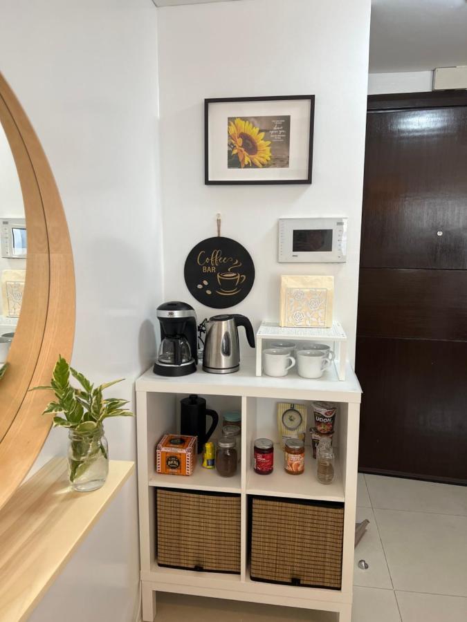 Telly'S Studio Across Naia3 Manila Exteriér fotografie